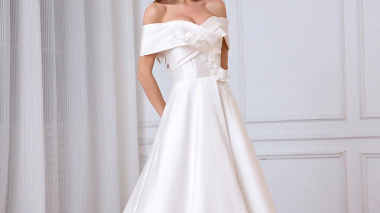 Navigating Dress Fittings and Alterations: What Every Bride Should Know?
